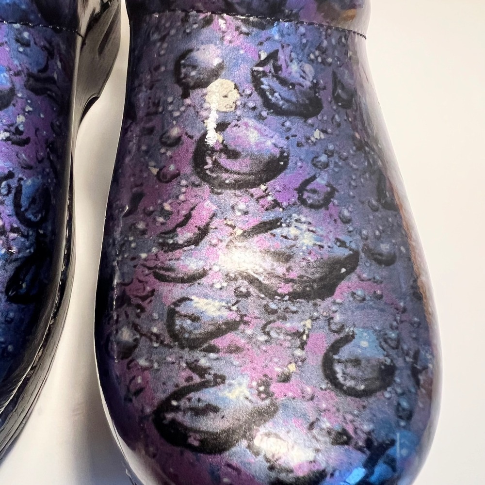 Dansko 38 Professional Clogs Purple Blue Iridescent Galaxy Patent Leather Shoes - Picture 2 of 13